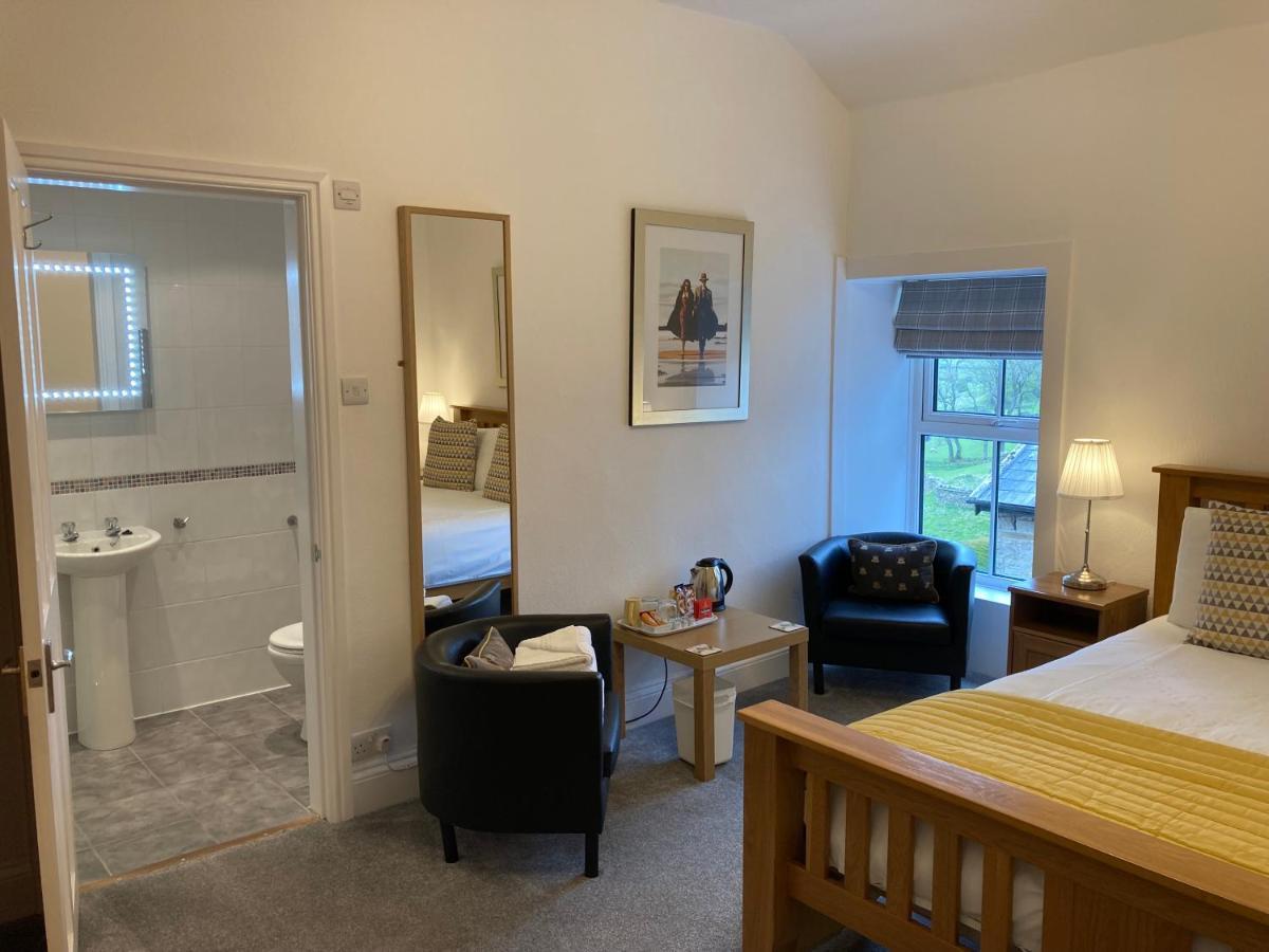 Ebor House Bed and Breakfast Hawes Exteriör bild